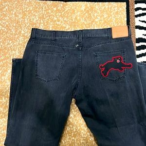 Limited Edition Gucci Jeans Size: 41 Lot: 53